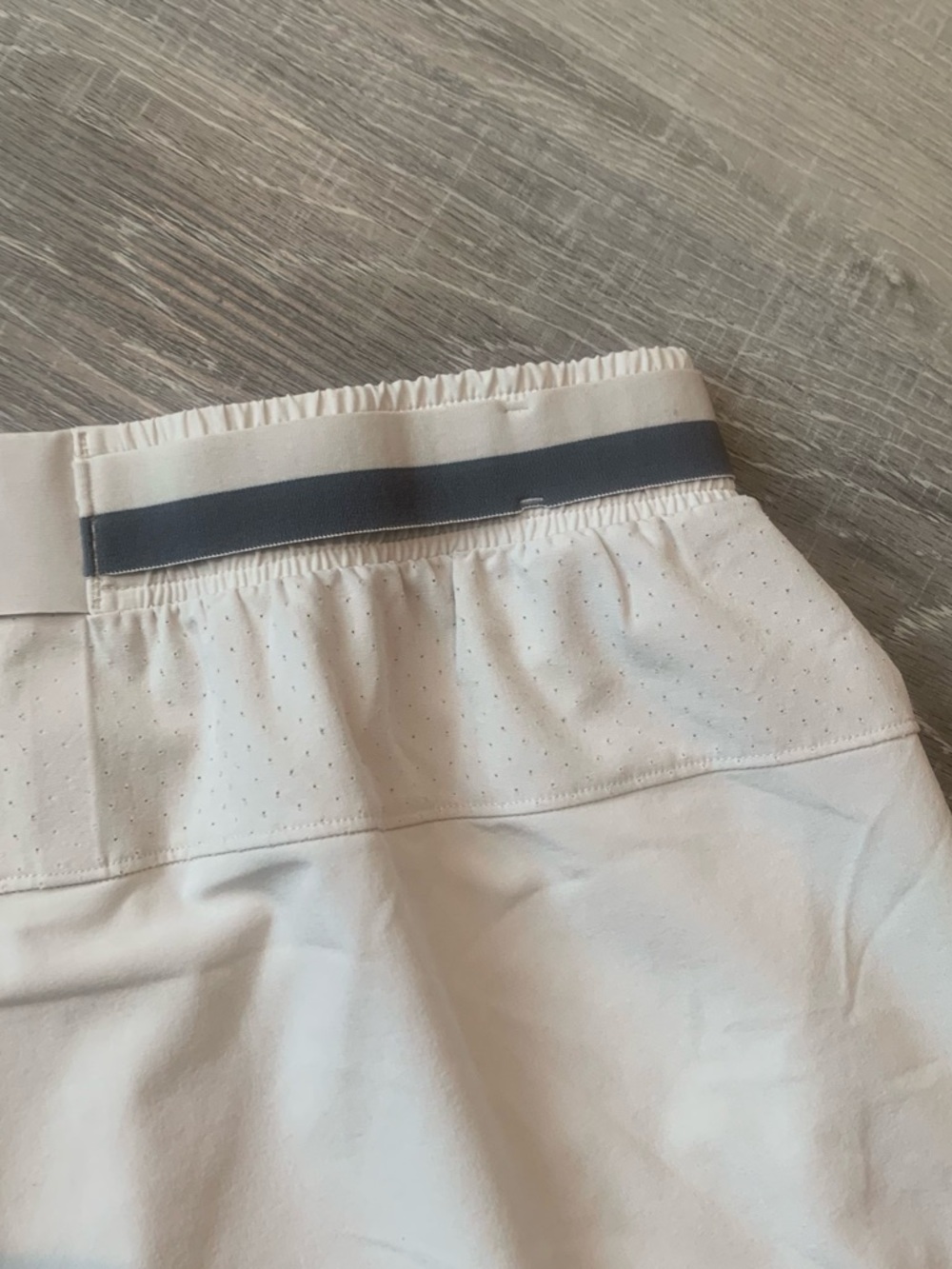 Lululemon Men's Surge Lined 6" Shorts White Opal Cream XXL - Picture 7 of 11